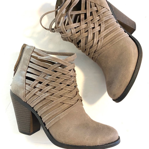 Fergalicious Shoes - NIB Fergalicious Grey Weever Doe Booties